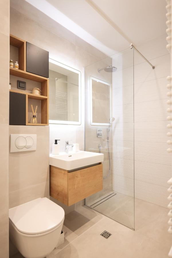 Leonardo Luxury Residence 2 Penthouse With Jacuzzi Zadar Bagian luar foto