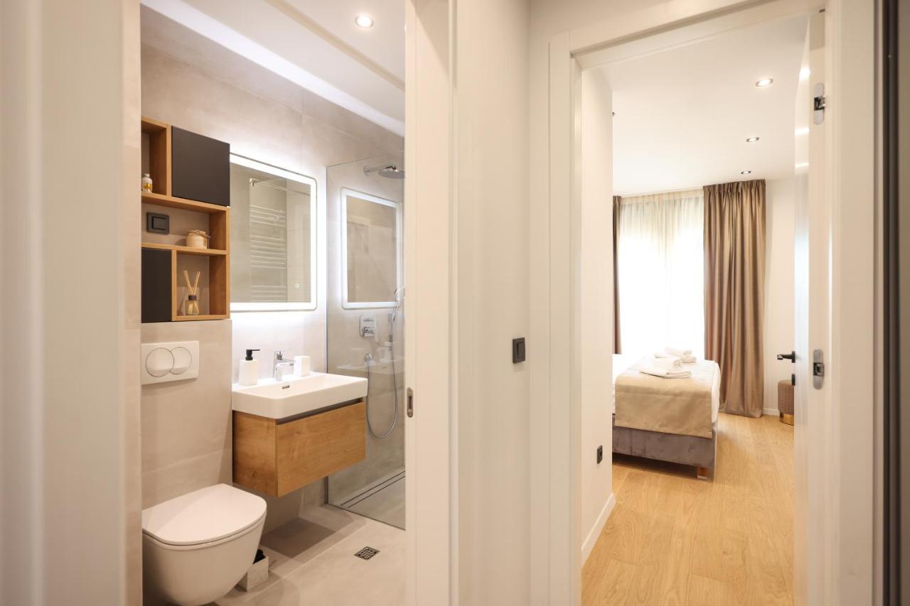 Leonardo Luxury Residence 2 Penthouse With Jacuzzi Zadar Bagian luar foto