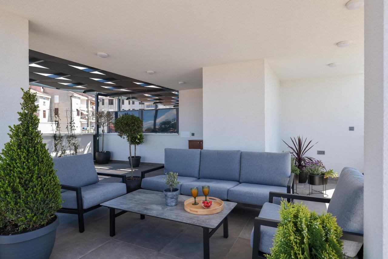 Leonardo Luxury Residence 2 Penthouse With Jacuzzi Zadar Bagian luar foto