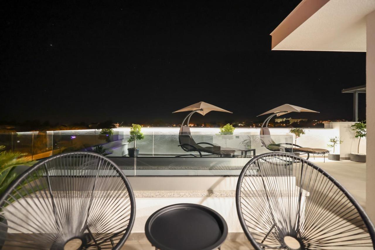 Leonardo Luxury Residence 2 Penthouse With Jacuzzi Zadar Bagian luar foto
